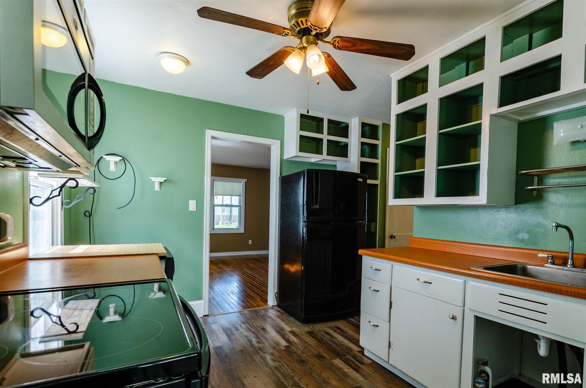 2024 North 20th Street Springfield, IL 62702 - Photo 15 of 21