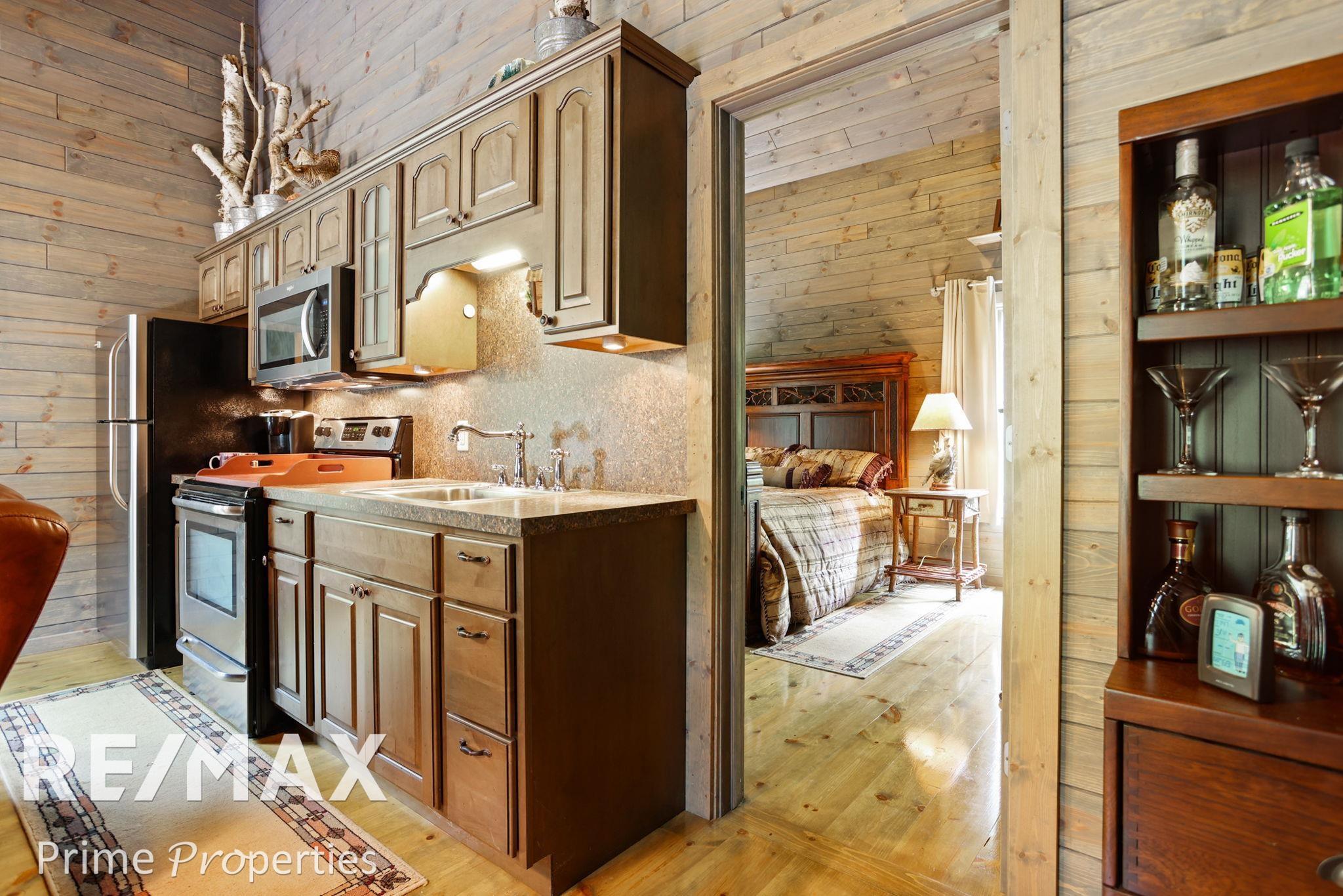 4413 Cottrell Road Vassar, MI 48768 - Photo 16 of 52 50122559-15.JPG