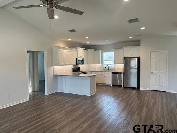 $1,795 | 16740 Old Kilgore Highway, Tyler, TX 75705