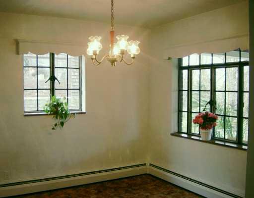 339 Churchill Road Churchill, PA 15235 - Photo 3 of 4 Dining Room.