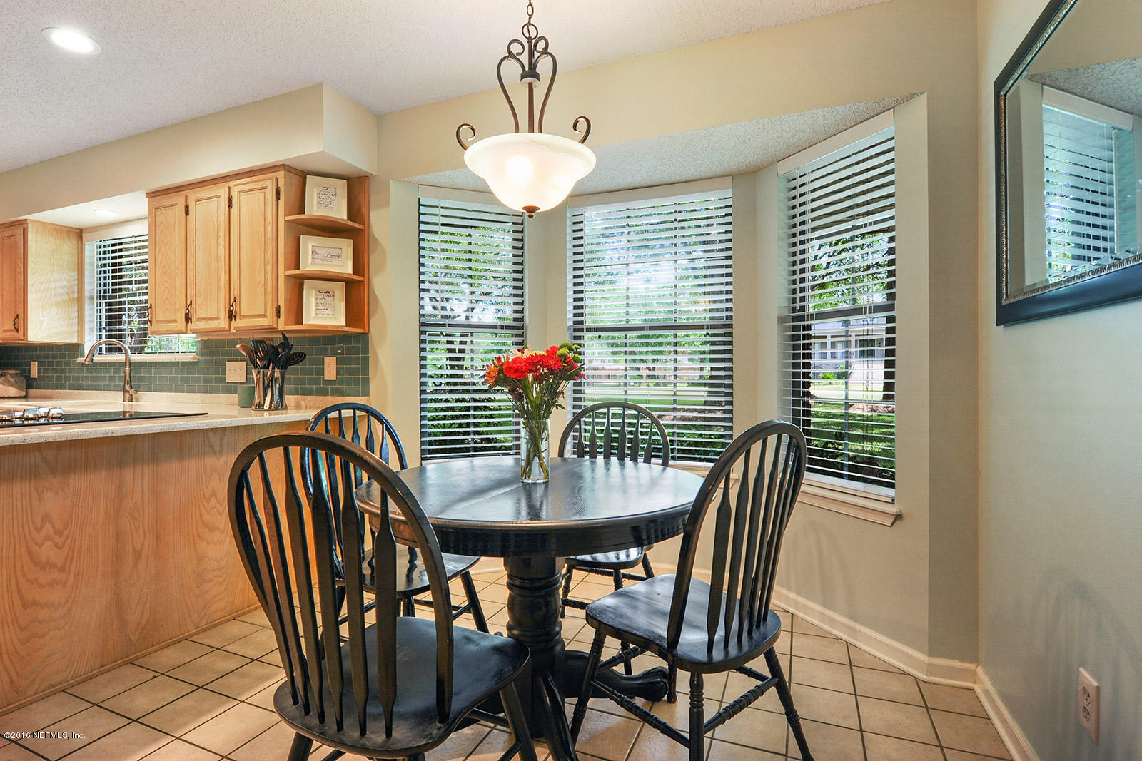 55481 Deer Run Road Callahan, FL 32011 - Photo 5 of 26 a dining room with furniture and window
