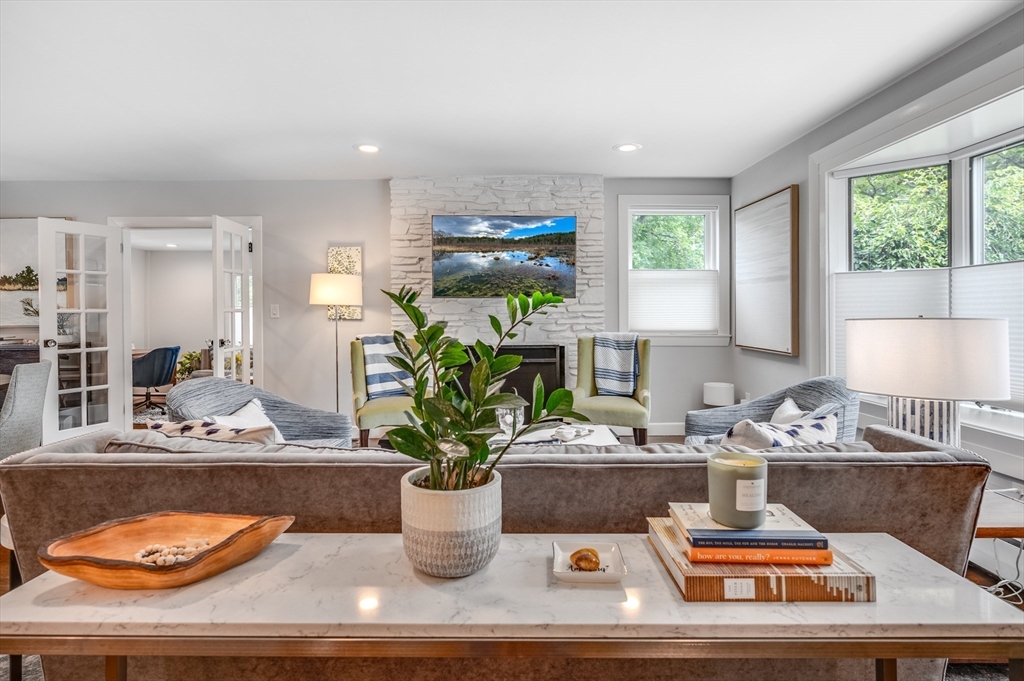 7 Sevland Road Newton, MA 02459 - Photo 6 of 36