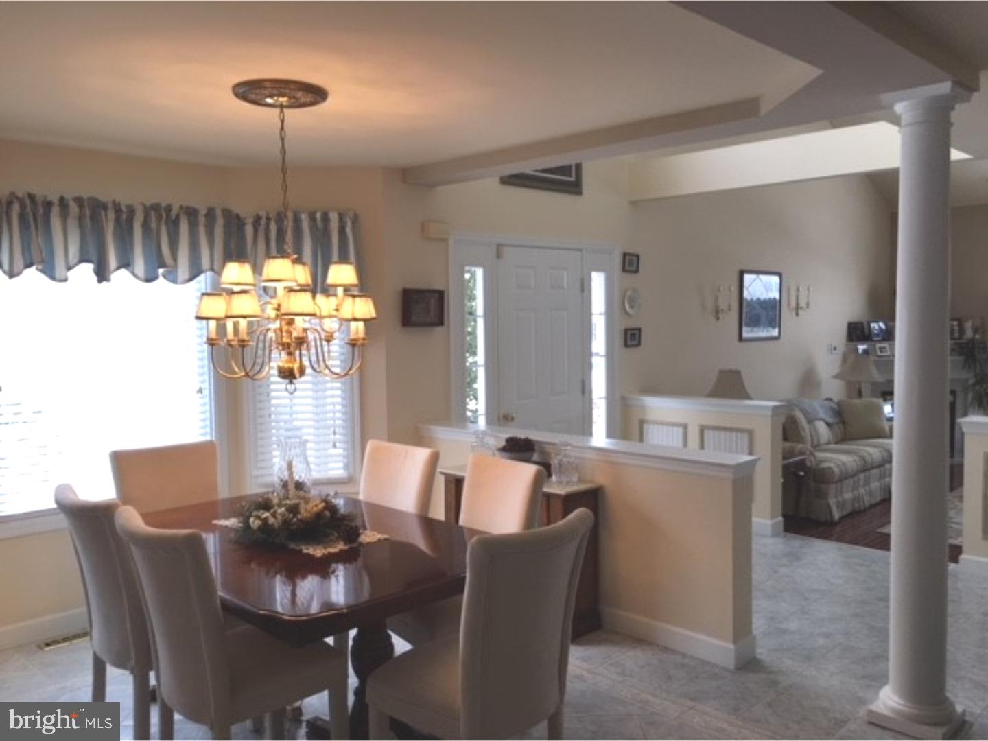 54 Michigan Drive Sinking Spring, PA 19608 - Photo 5 of 17 Dining Room