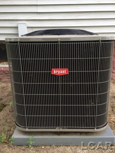 13905 East Horton Road Riga, MI 49276 - Photo 7 of 21 31293684-6.JPG