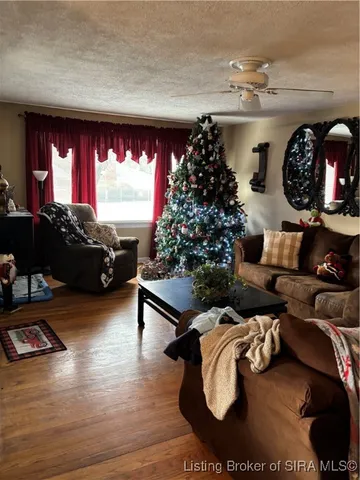 $249,900 | 208 Highland Drive, Salem, IN 47167