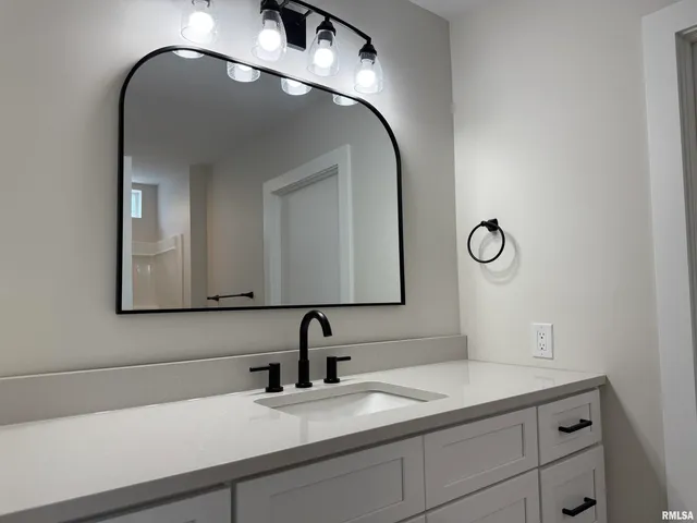 $285,000 | 716 North Street, Mount Vernon, IL 62864