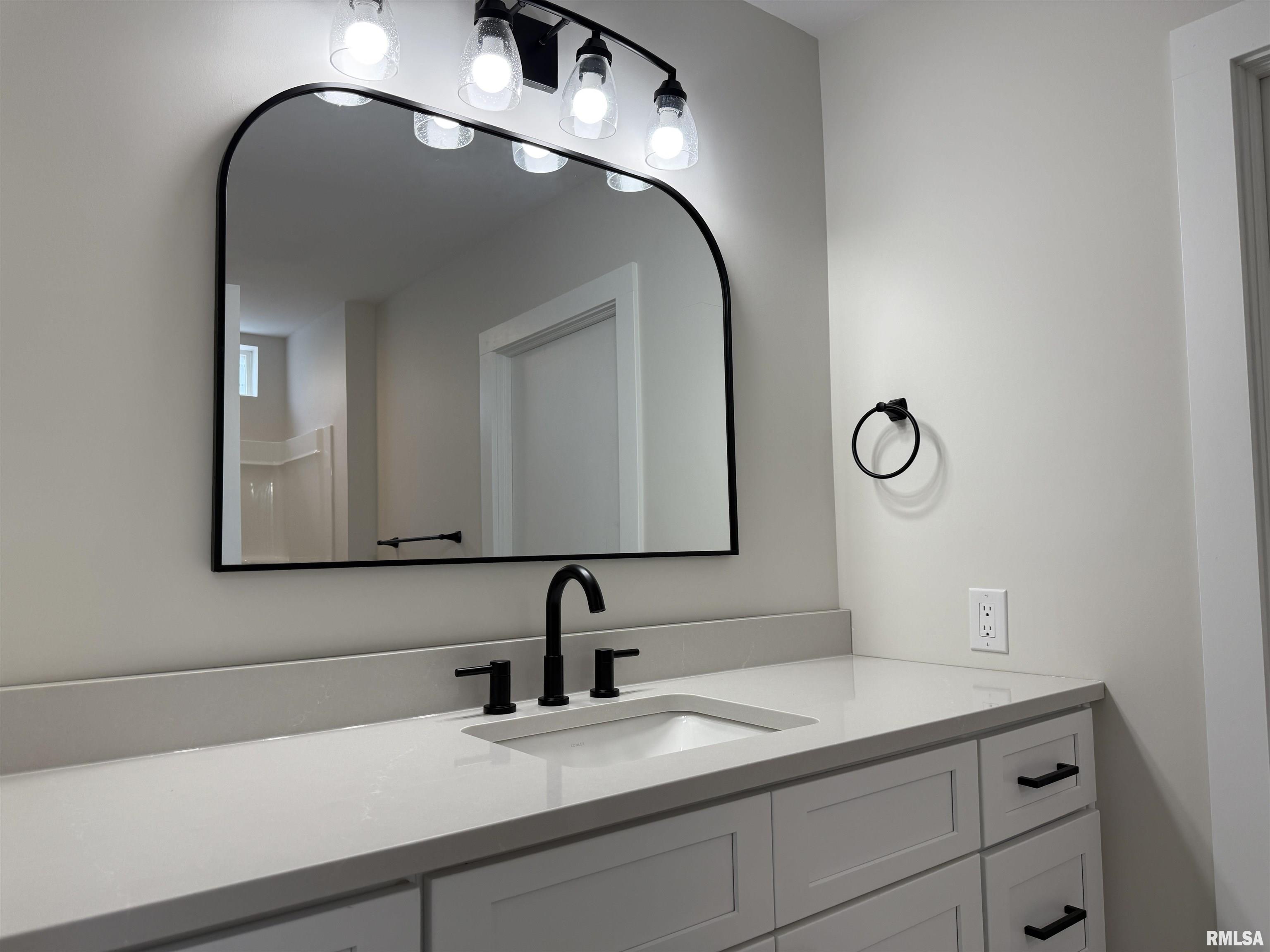 716 North Street Mount Vernon, IL 62864 - Photo 37 of 50