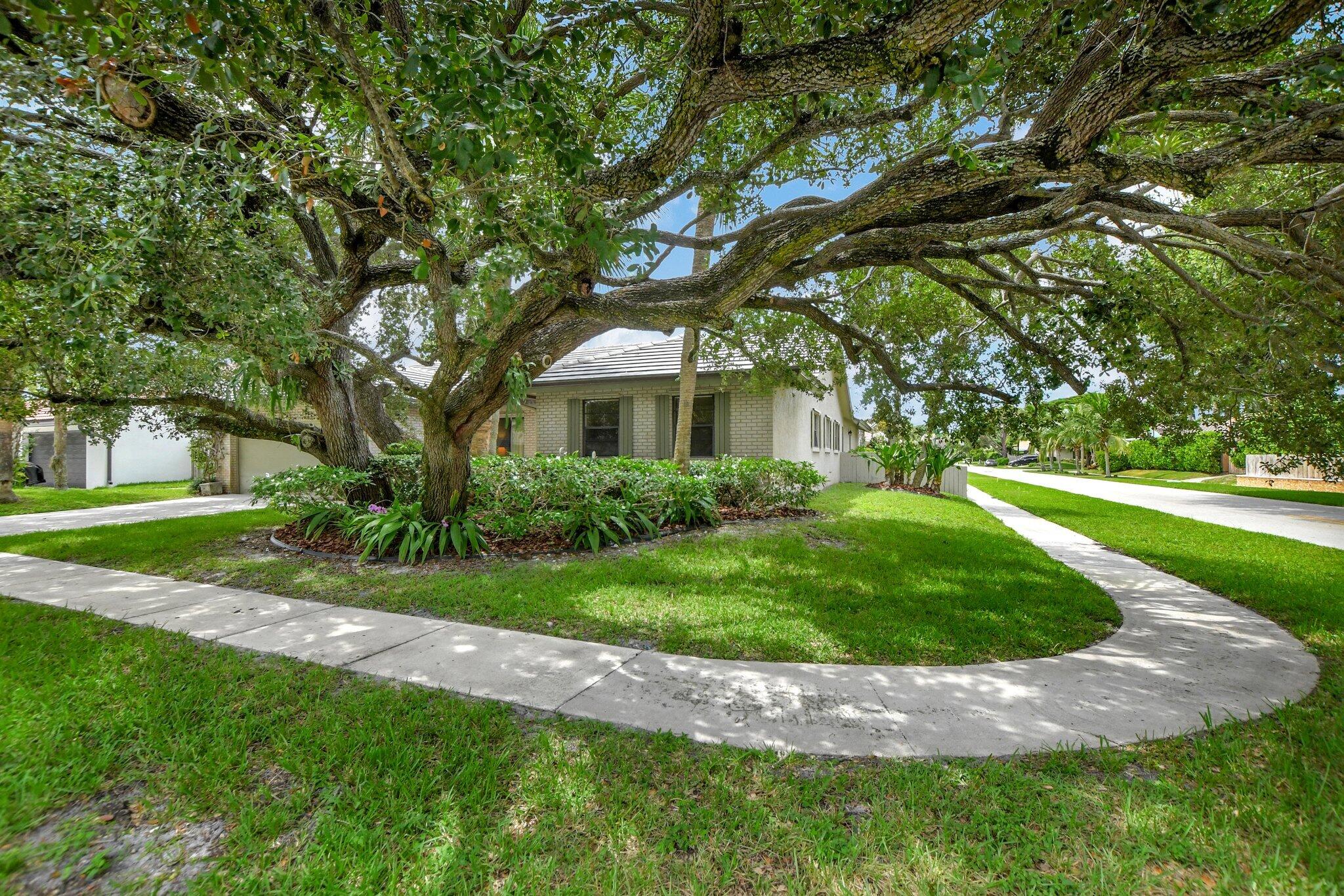 1398 Southwest 19th Street Boca Raton, FL 33486 - Photo 26 of 26 Front Corner