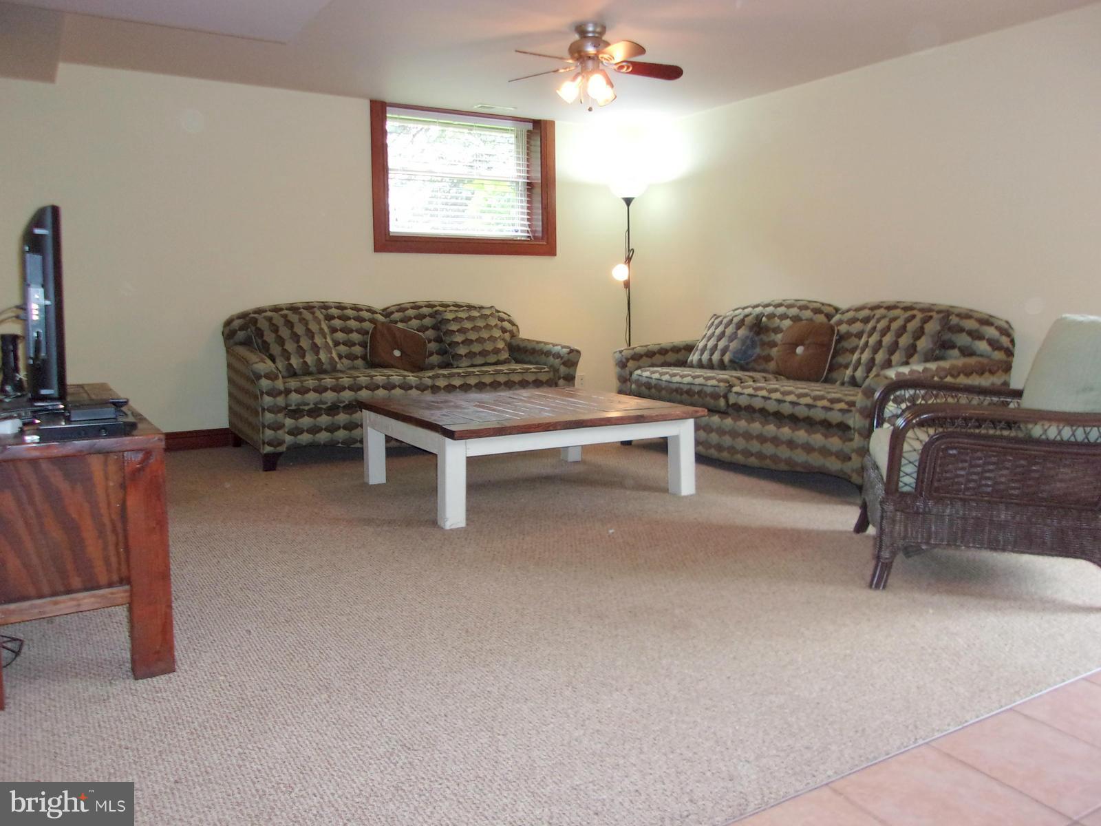 5113 Fawn Grove Road Pylesville, MD 21132 - Photo 22 of 30 Family Room