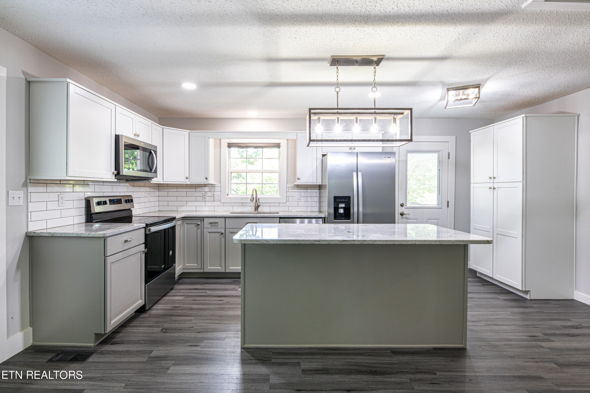 5110 Foxwood Road Knoxville, TN 37921 - Photo 7 of 25 Gallery Image 7