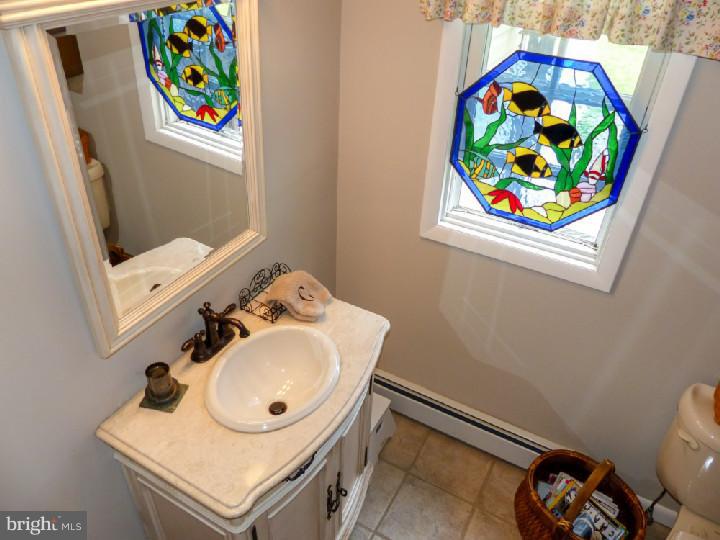 4933 Gayman Road Doylestown, PA 18902 - Photo 12 of 25 Bathroom