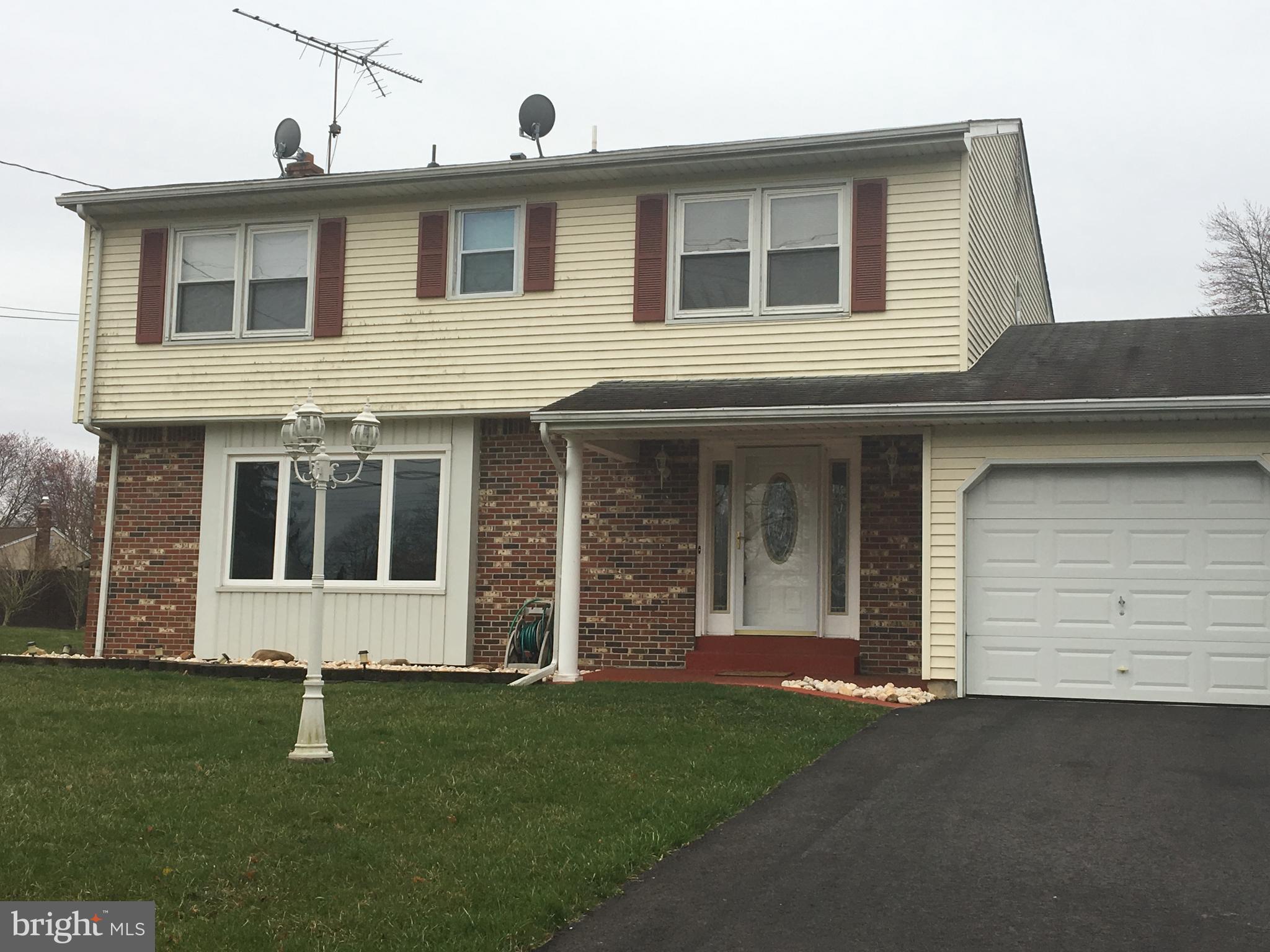 425 Ewingville Road Ewing, NJ 08638 - Photo 2 of 24