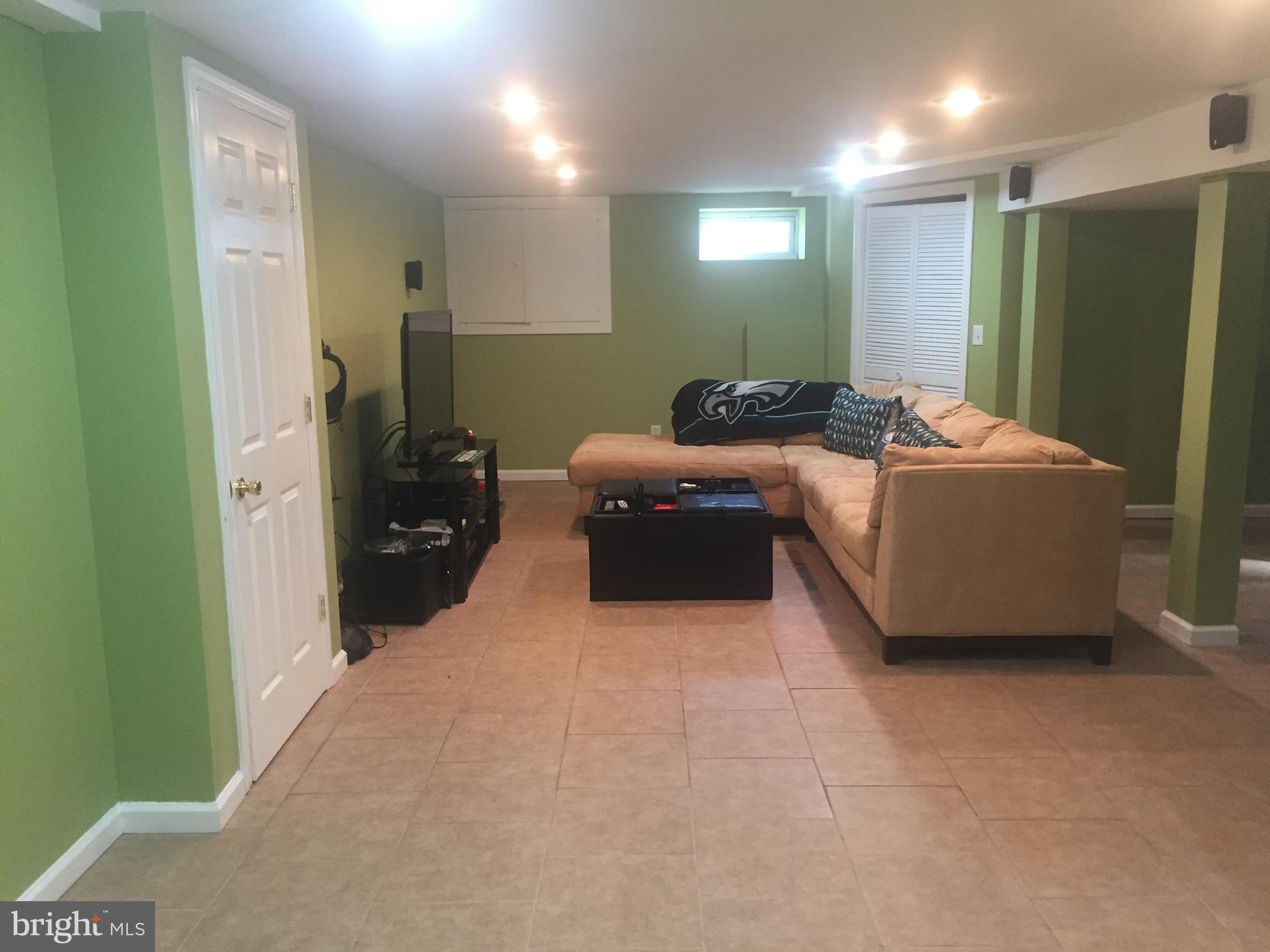 425 Ewingville Road Ewing, NJ 08638 - Photo 15 of 24