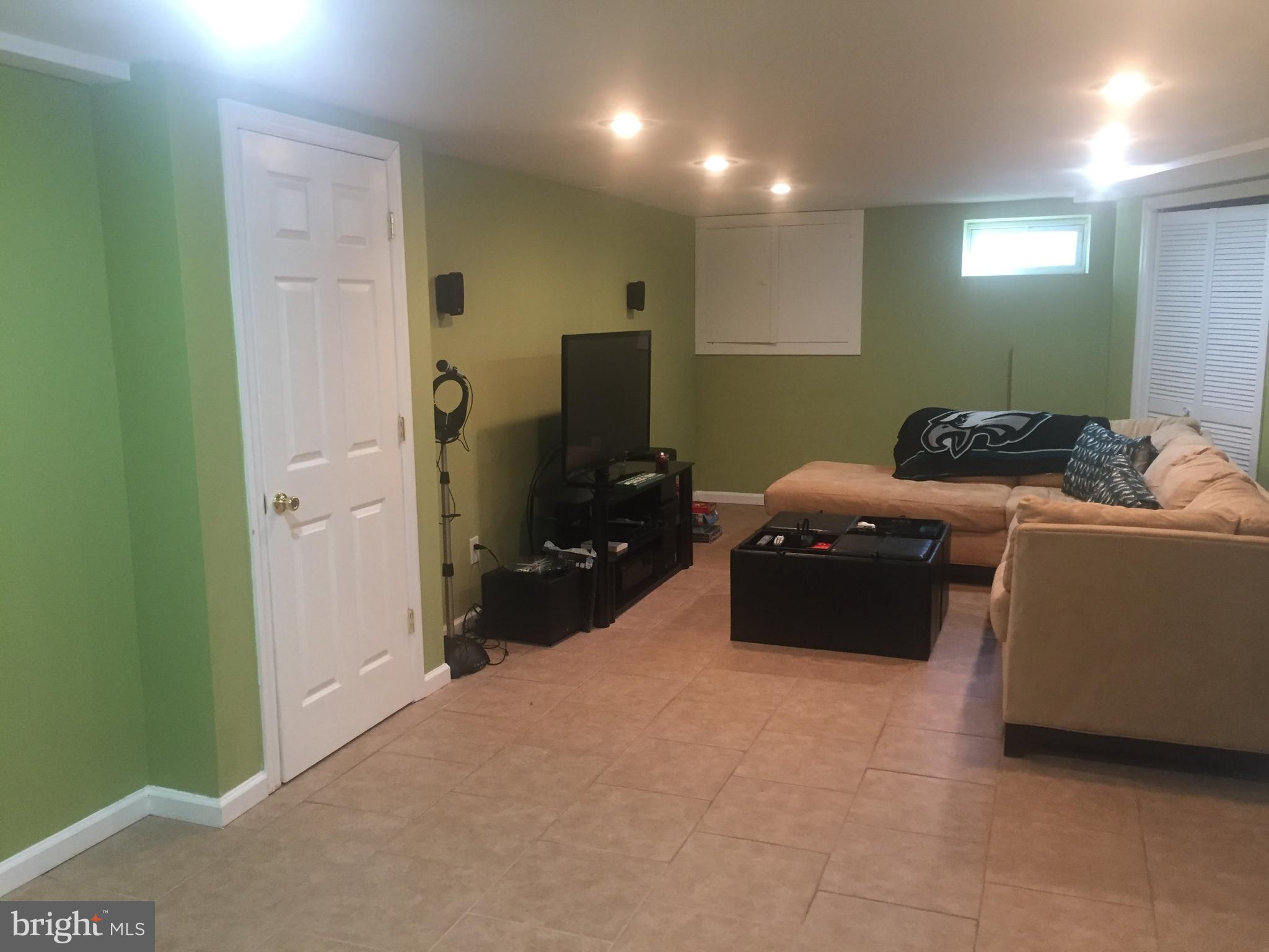 425 Ewingville Road Ewing, NJ 08638 - Photo 16 of 24