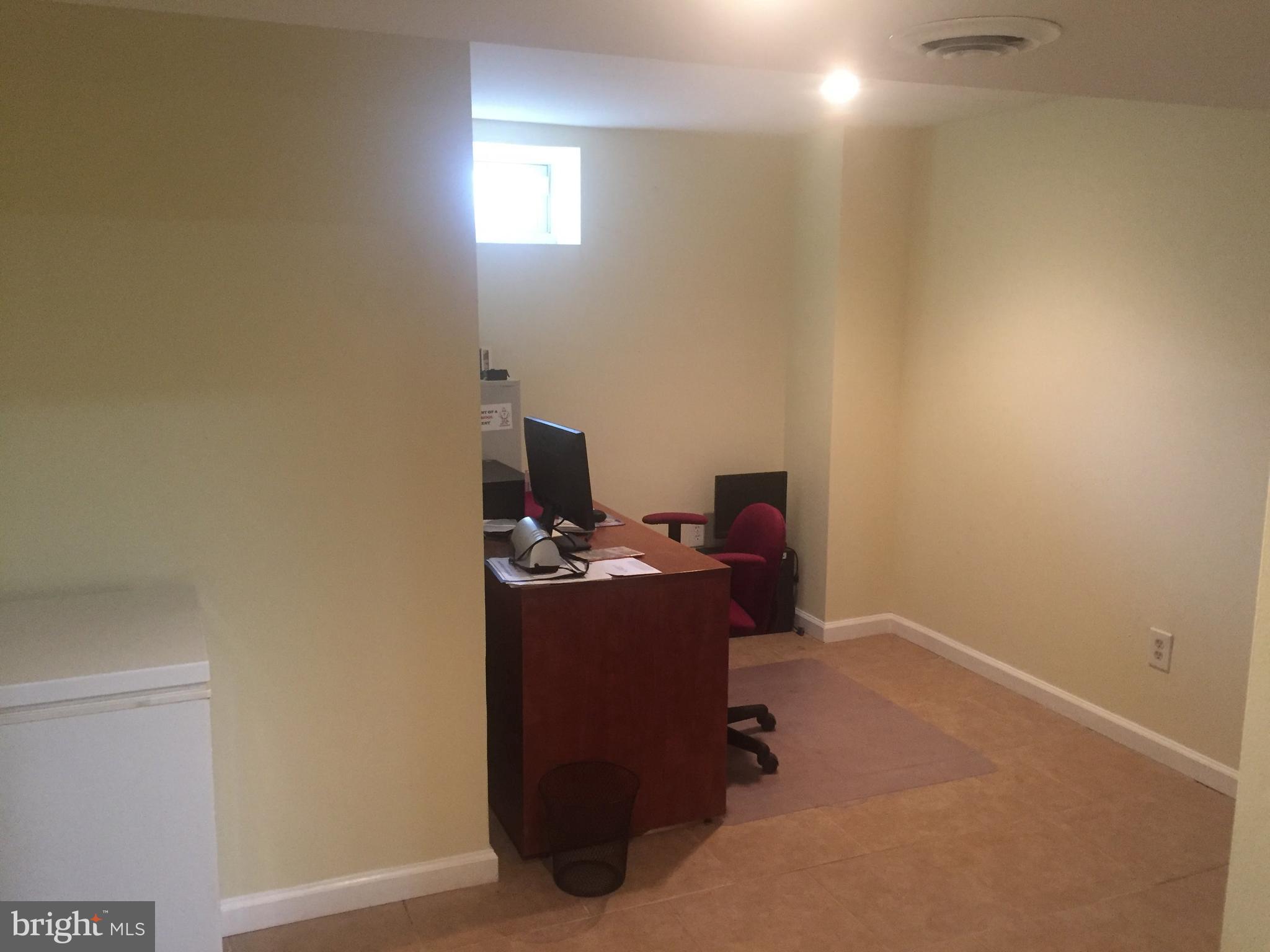 425 Ewingville Road Ewing, NJ 08638 - Photo 17 of 24