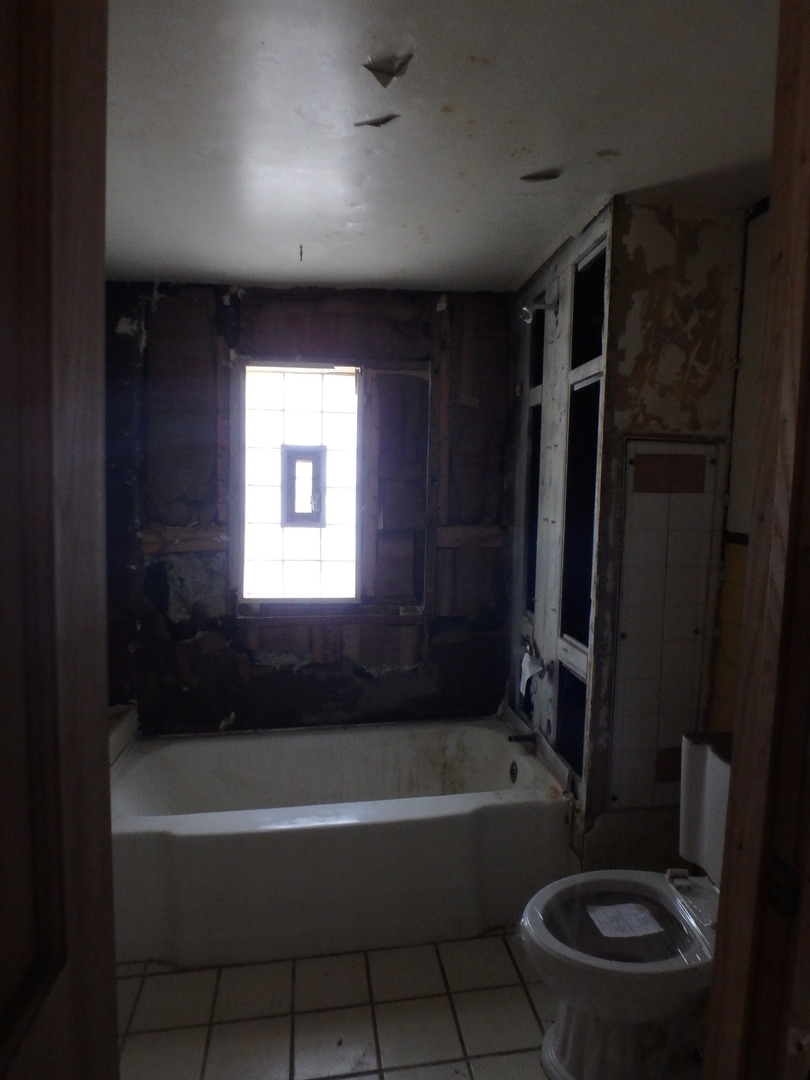 7702 Deep Spring Road Wonder Lake, IL 60097 - Photo 8 of 18 Gallery Image 8