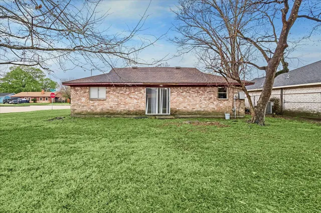 $1,195 | 8622 Brock Park Boulevard, Houston, TX 77078