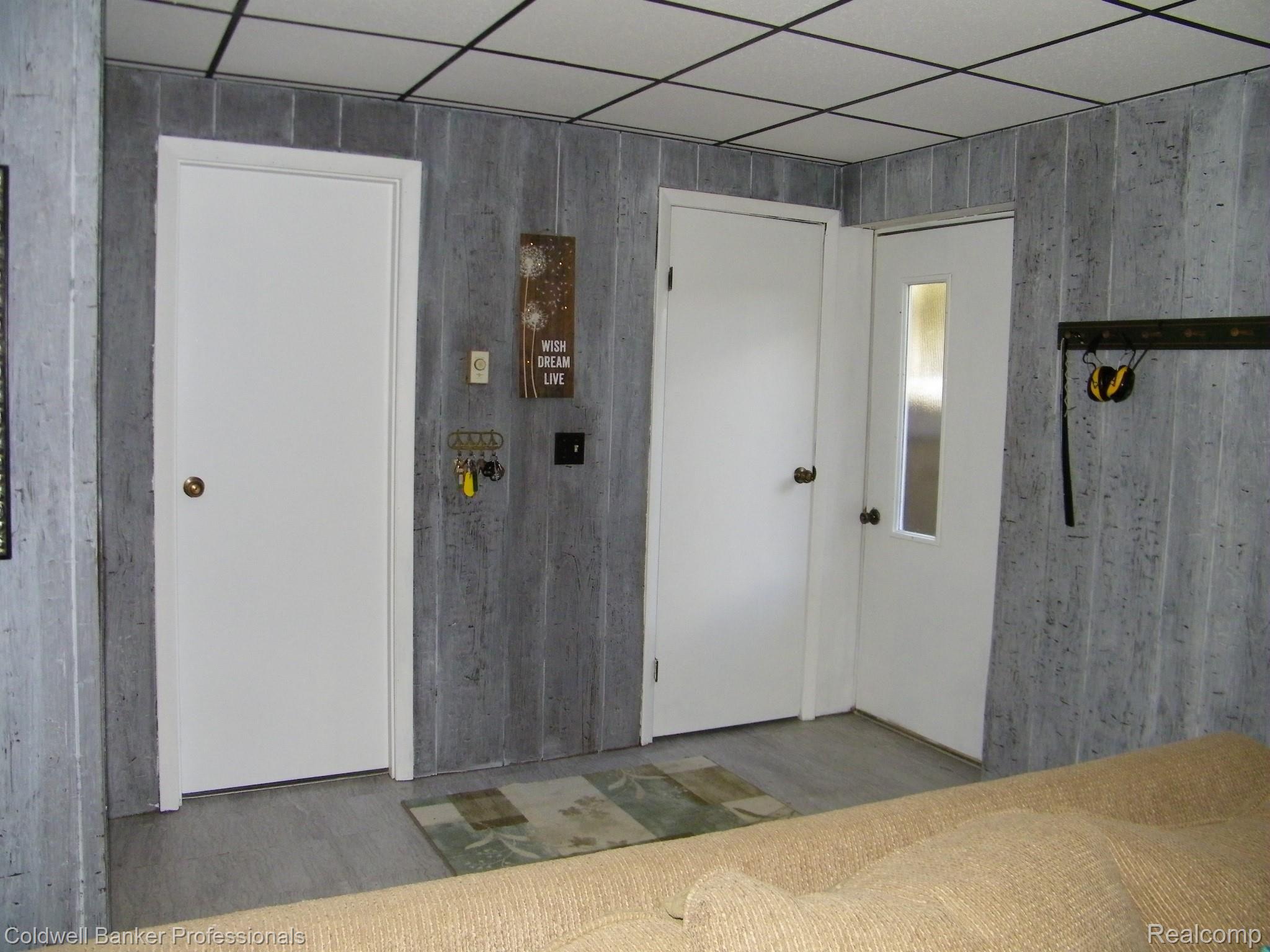 3786 Kings Mill Road North Branch, MI 48461 - Photo 35 of 46 100_0366.jpg