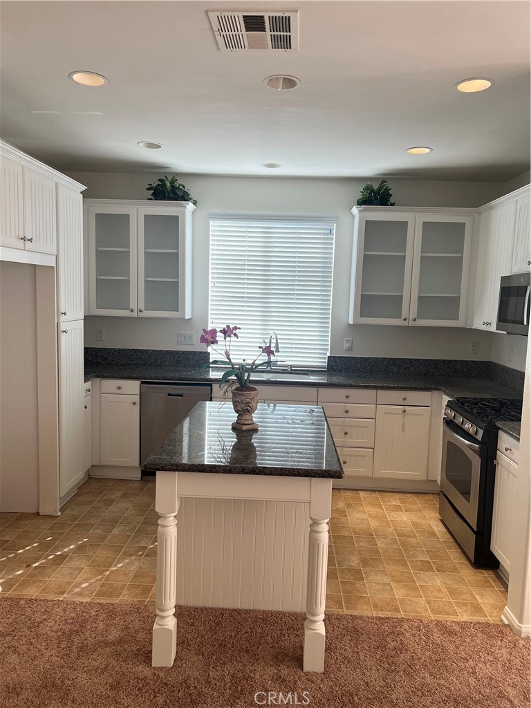 28781 Bristol Road Temecula, CA 92591 - Photo 12 of 26