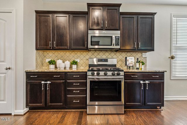 $575,000 | 712 Barley Green Street, Wake Forest, NC 27587