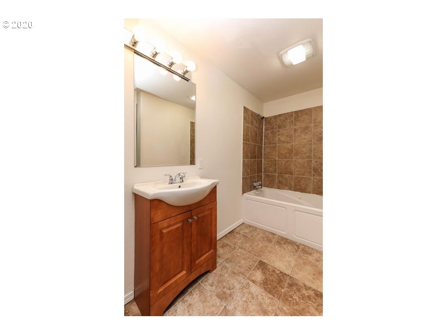 820 Abernathy Creek Road Longview, WA 98632 - Photo 11 of 20