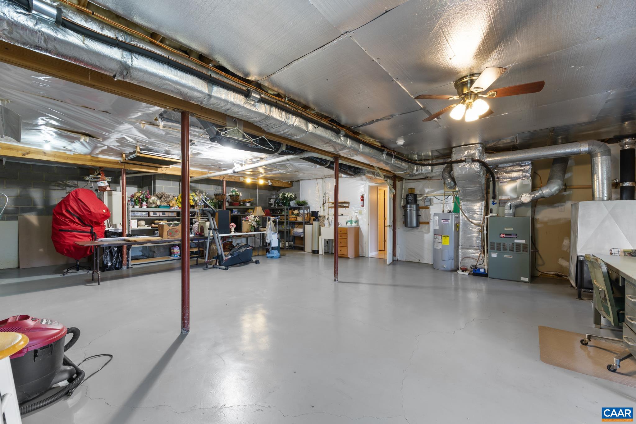 1821 Red Top Orchard Road Waynesboro, VA 22980 - Photo 44 of 75