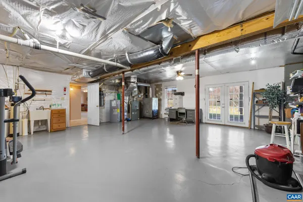 $589,000 | 1821 Red Top Orchard Road, Waynesboro, VA 22980