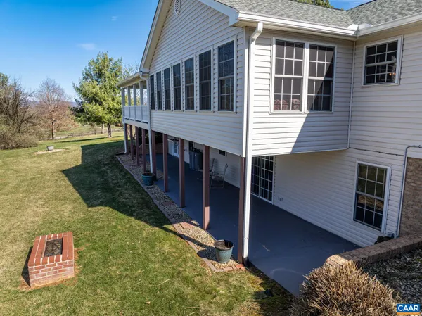 $589,000 | 1821 Red Top Orchard Road, Waynesboro, VA 22980