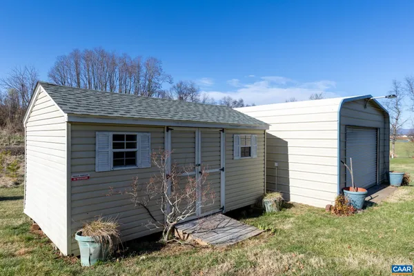 $589,000 | 1821 Red Top Orchard Road, Waynesboro, VA 22980