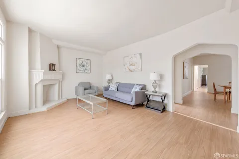 $895,000 | 1515 Underwood Avenue, San Francisco, CA 94124