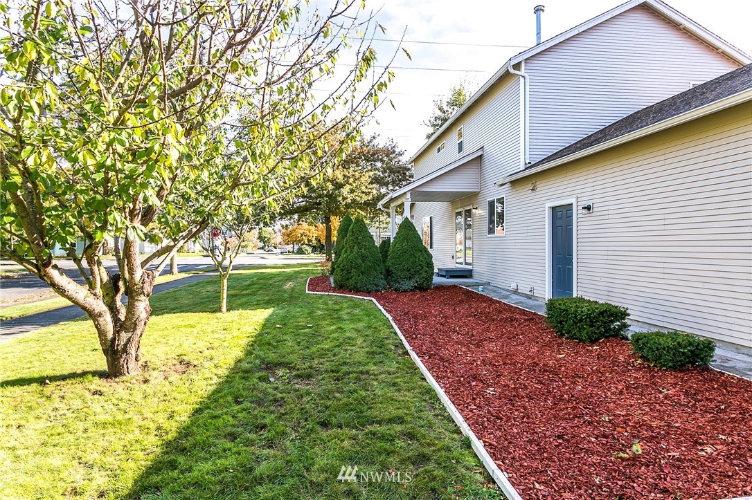 8831 Vinup Road Lynden, WA 98264 - Photo 22 of 25 Gallery Image 22