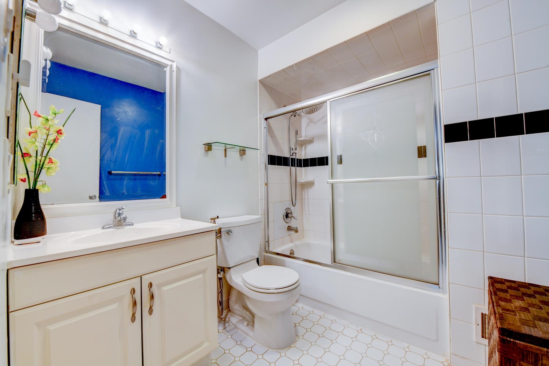 572 Sanderling Court Secaucus, NJ 07094 - Photo 31 of 50