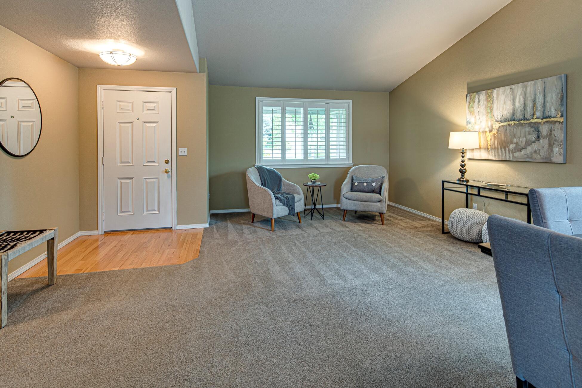 2021 Southwest 38th Street Redmond, OR 97756 - Photo 15 of 36 batch_2021SW38-052