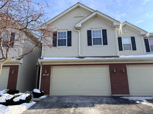 $2,800 | 2305 Sandy Creek Drive, Algonquin, IL 60102