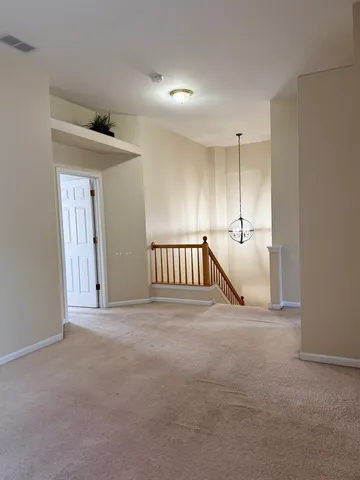 $2,800 | 2305 Sandy Creek Drive, Algonquin, IL 60102