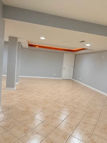 $2,800 | 2305 Sandy Creek Drive, Algonquin, IL 60102