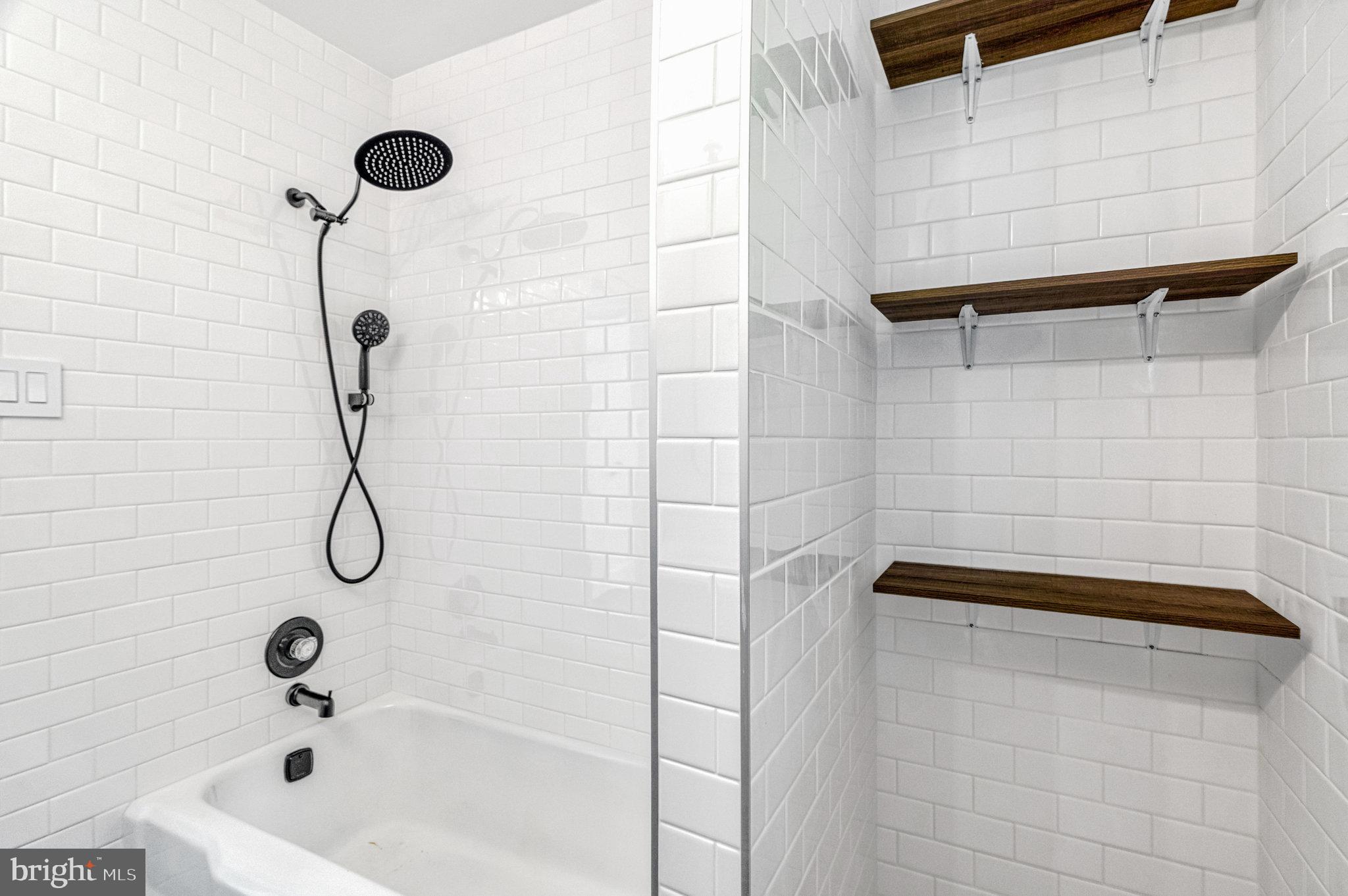 2539 Gallows Road Dunn Loring, VA 22027 - Photo 27 of 56 Hall Bathroom