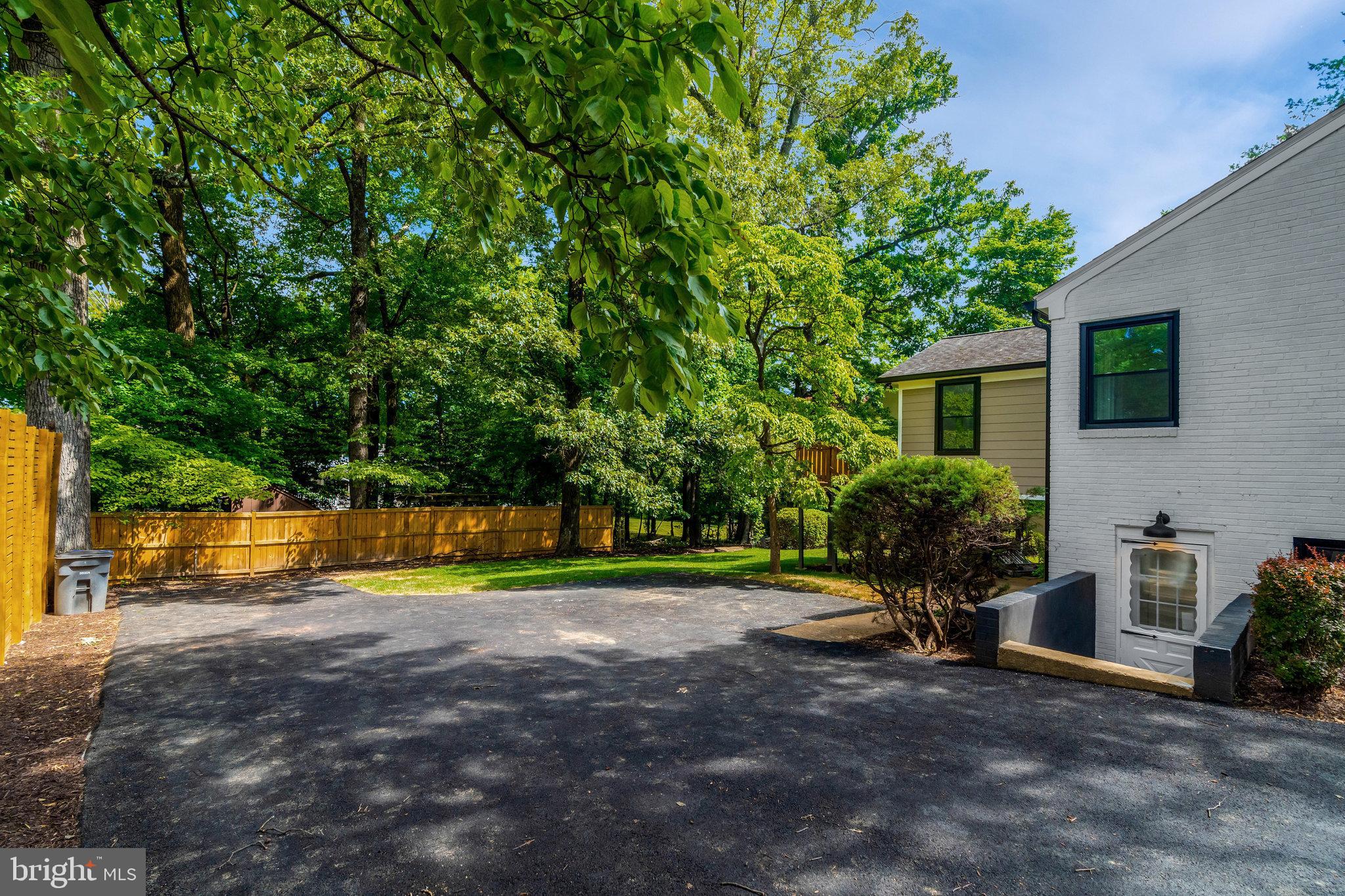 2539 Gallows Road Dunn Loring, VA 22027 - Photo 45 of 56 Driveway and side entrance
