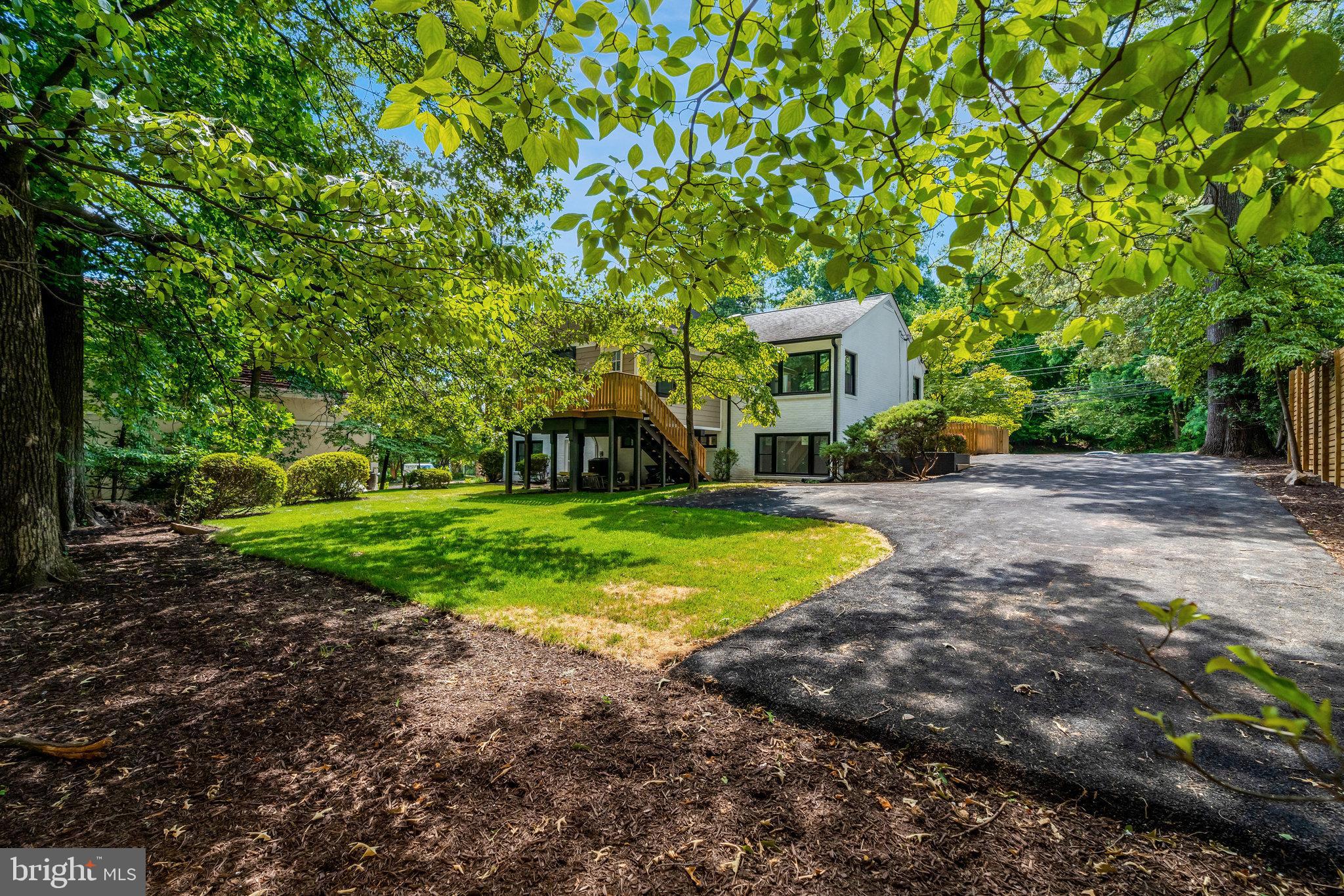 2539 Gallows Road Dunn Loring, VA 22027 - Photo 46 of 56 Backyard and parking