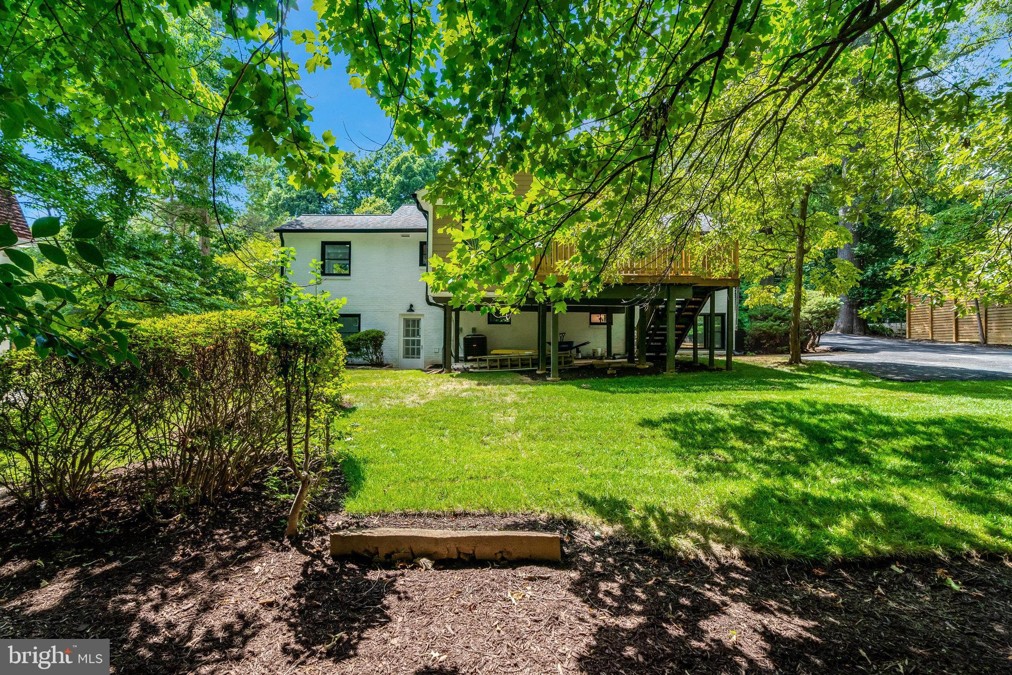 2539 Gallows Road Dunn Loring, VA 22027 - Photo 47 of 56 Backyard