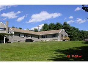 4 Willoughby Lake Road Barton, VT 05822 - Photo 2 of 9