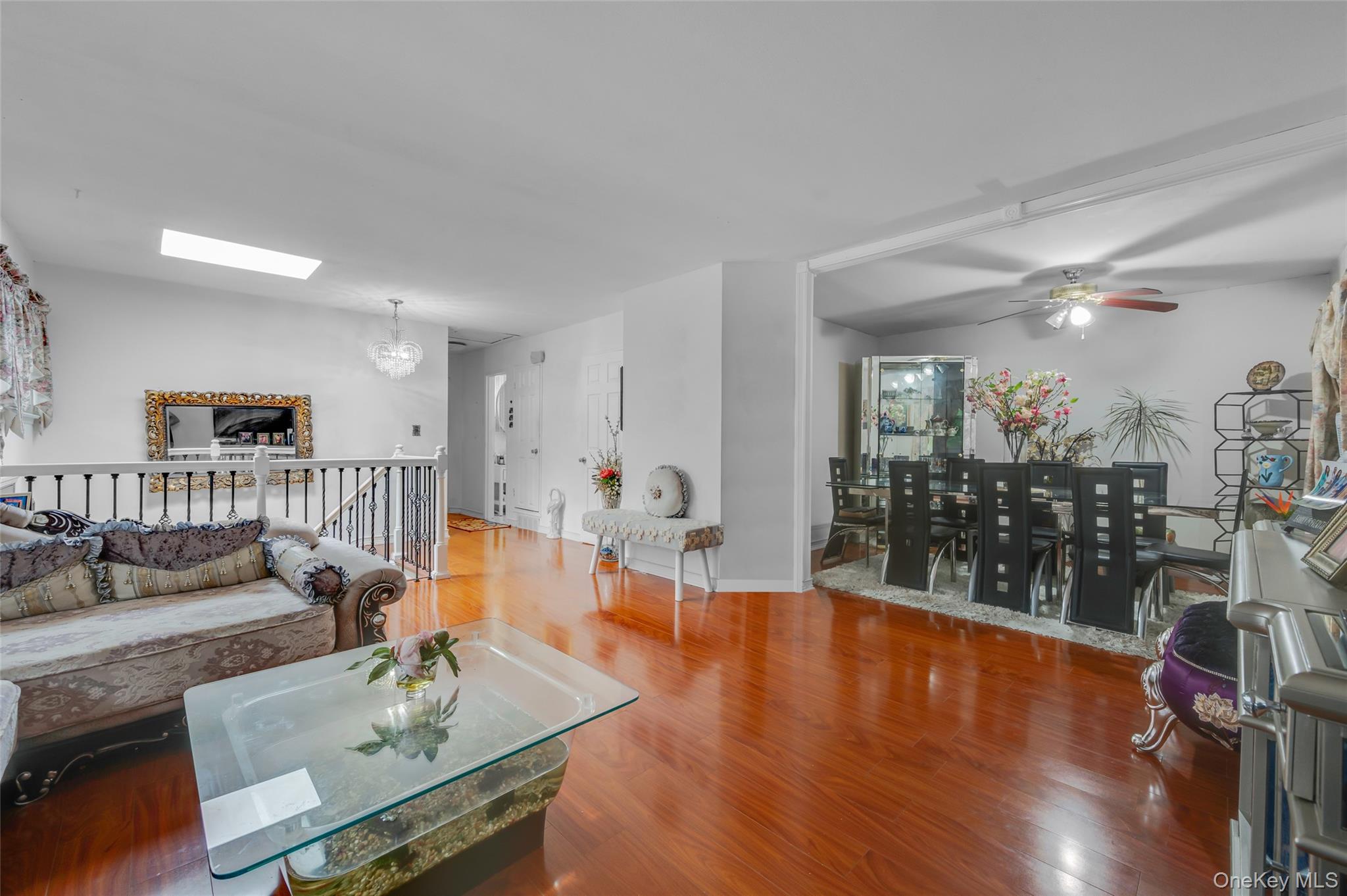 31 Holbrook Road Centereach, NY 11720 - Photo 9 of 24 Gallery Image 9