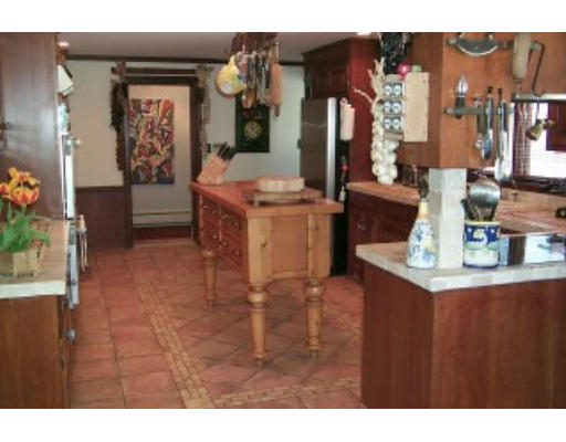 31 Littles Point Road Swampscott, MA 01907 - Photo 3 of 16 Gallery Image 3