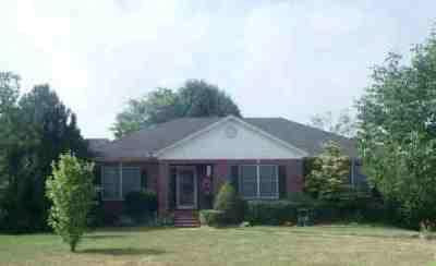 868 Ridgeview Drive Frankfort, KY 40601 - Photo 1 of 23 Photo 1