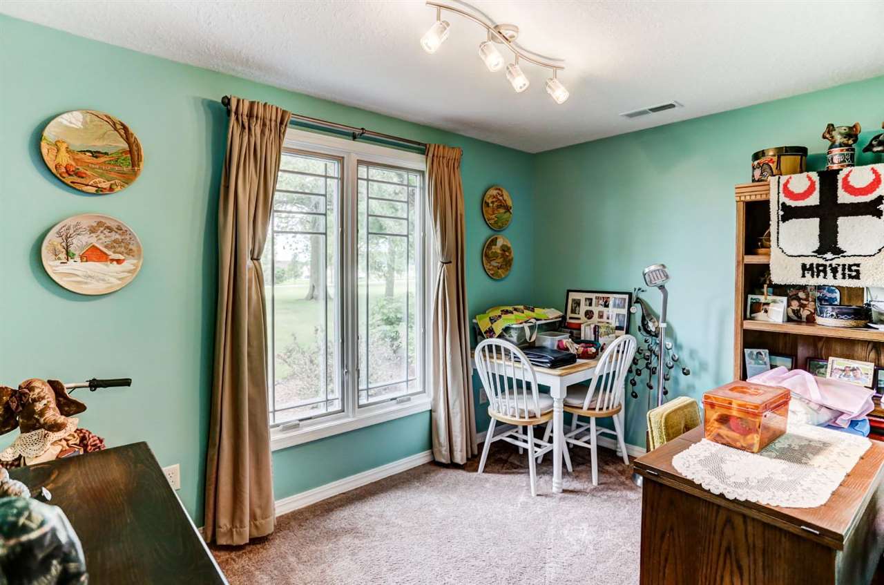 13811 Emanuel Road Hoagland, IN 46745 - Photo 15 of 36