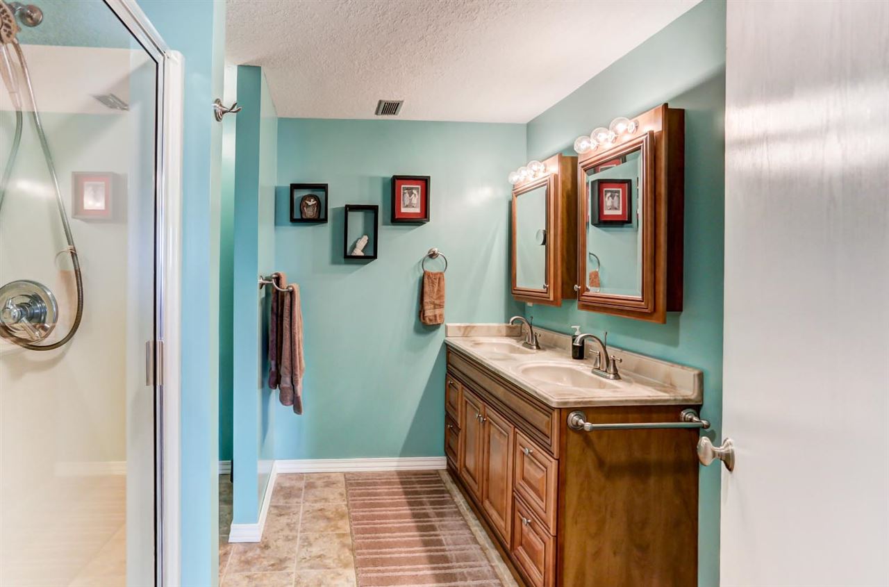 13811 Emanuel Road Hoagland, IN 46745 - Photo 17 of 36