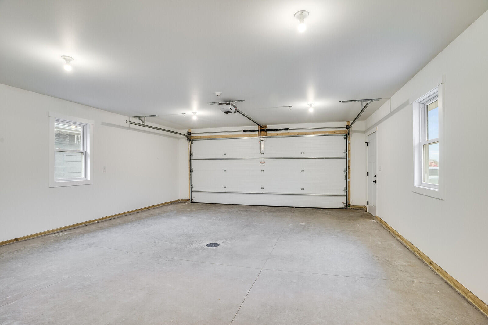 1627 Red Clover Street Holmen, WI 54636 - Photo 18 of 27 PHOTO FROM SIMILAR BUILD