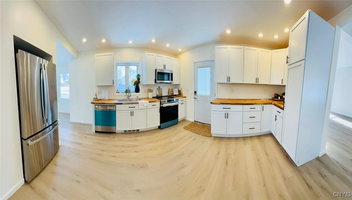 22 Sherman Street Auburn, NY 13021 - Photo 10 of 29