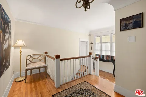 $2,250,000 | 832 South Windsor Boulevard, Los Angeles, CA 90005