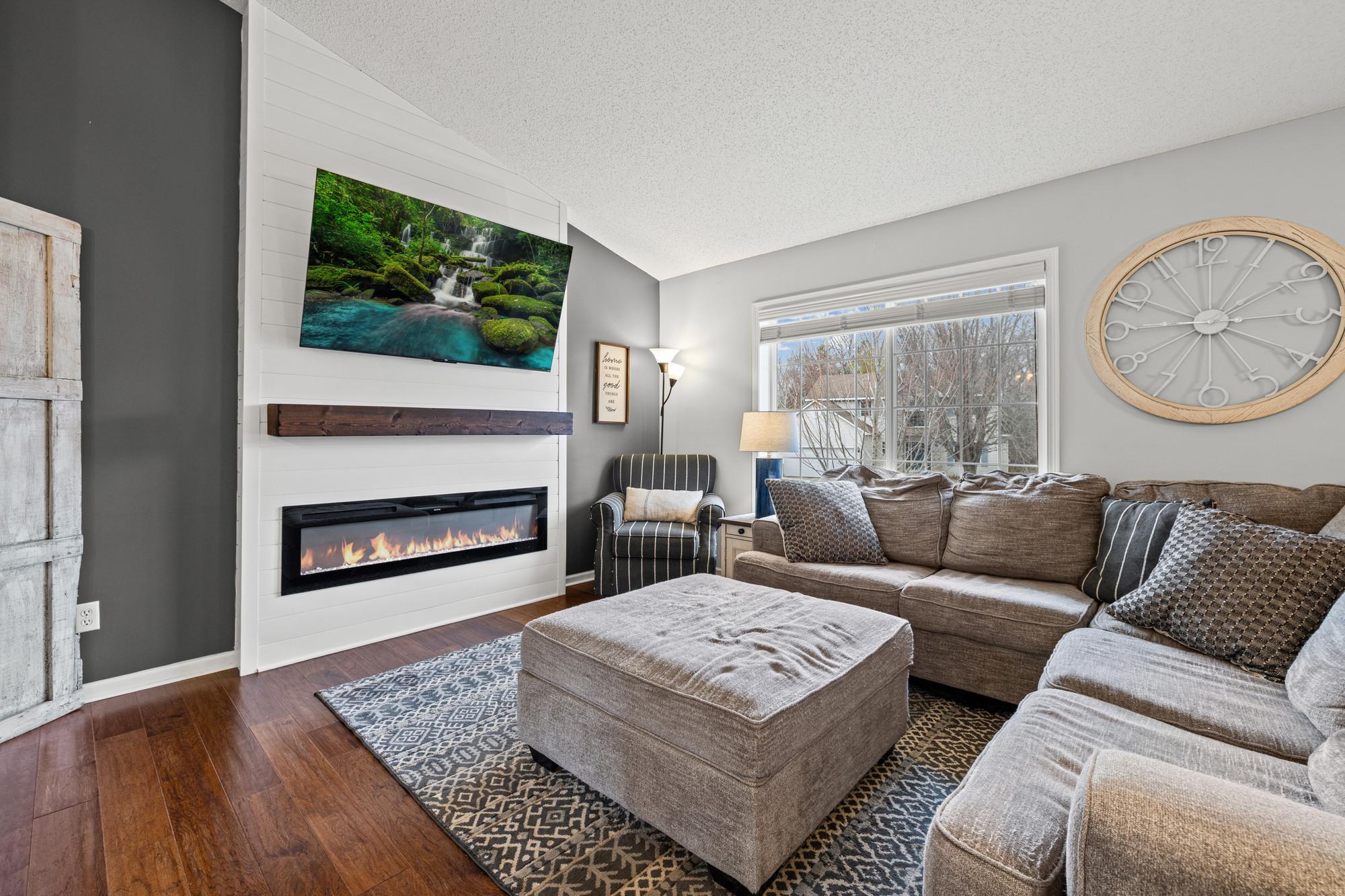 6509 147th Street West Savage, MN 55378 - Photo 2 of 35